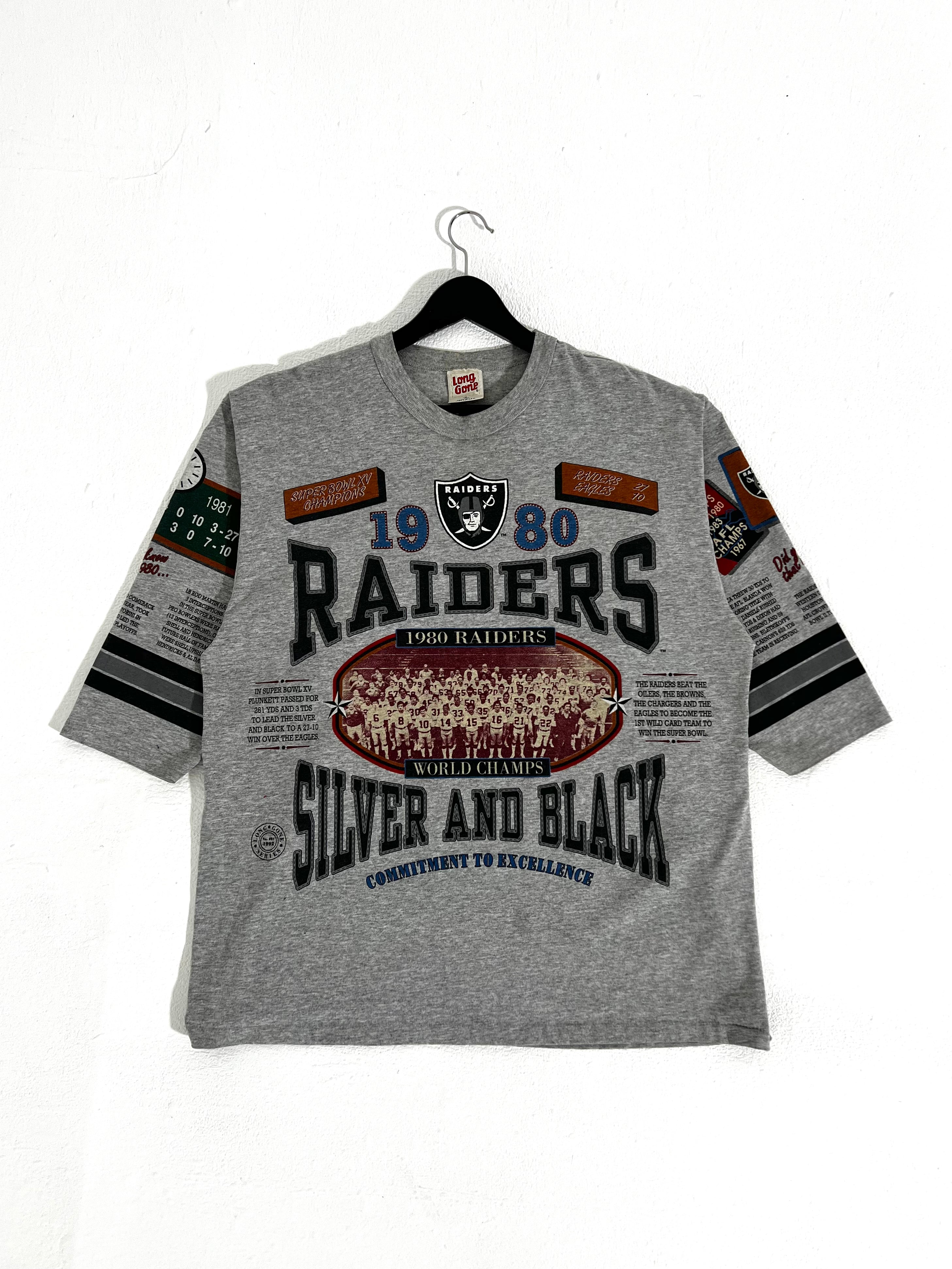 Vintage 1992 Oakland Raiders Silver & Black T-Shirt Sz. XL Vintage 1992 Oakland Raiders Silver & Black T-Shirt Sz. XL