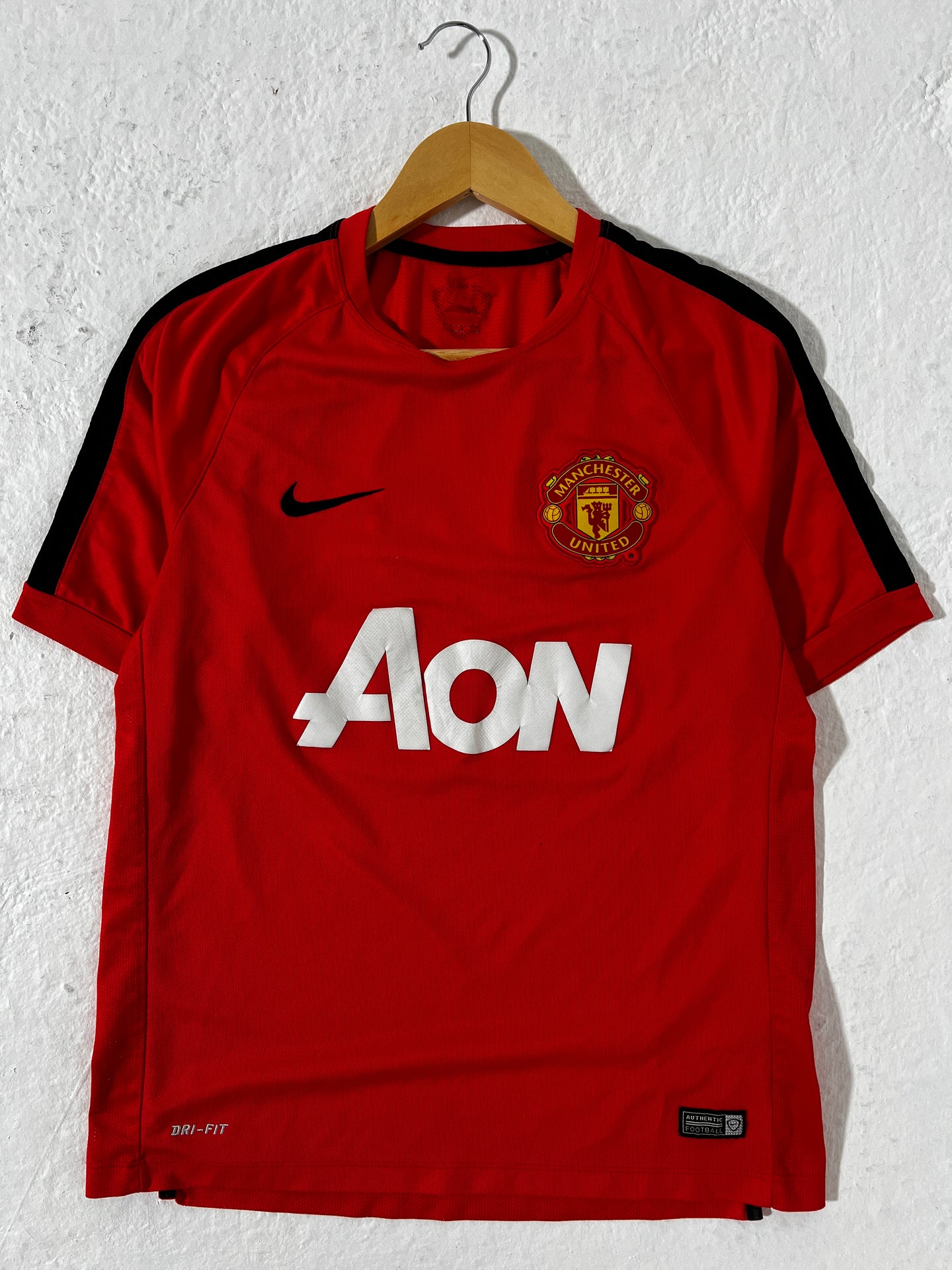 Manchester United Nike Soccer Kit Size S