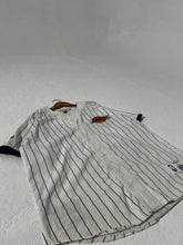 Mitchell & Ness Pin Stripped Lakers Baseball Jersey Size L