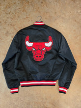 Vintage starters bulls satin jacket size L GreatVTG