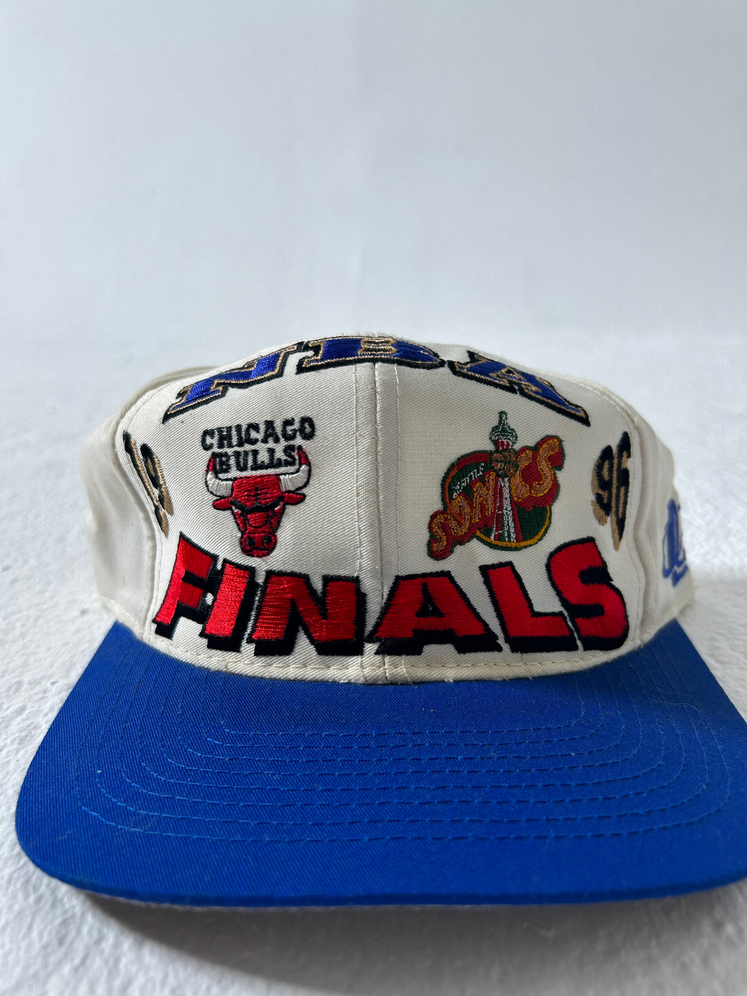 Vintage 1996 NBA Finals Bulls Vs. Sonics Logo Athletic Snapback Hat