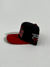 Vintage 1990's Chicago Bulls Starter Snapback Hat