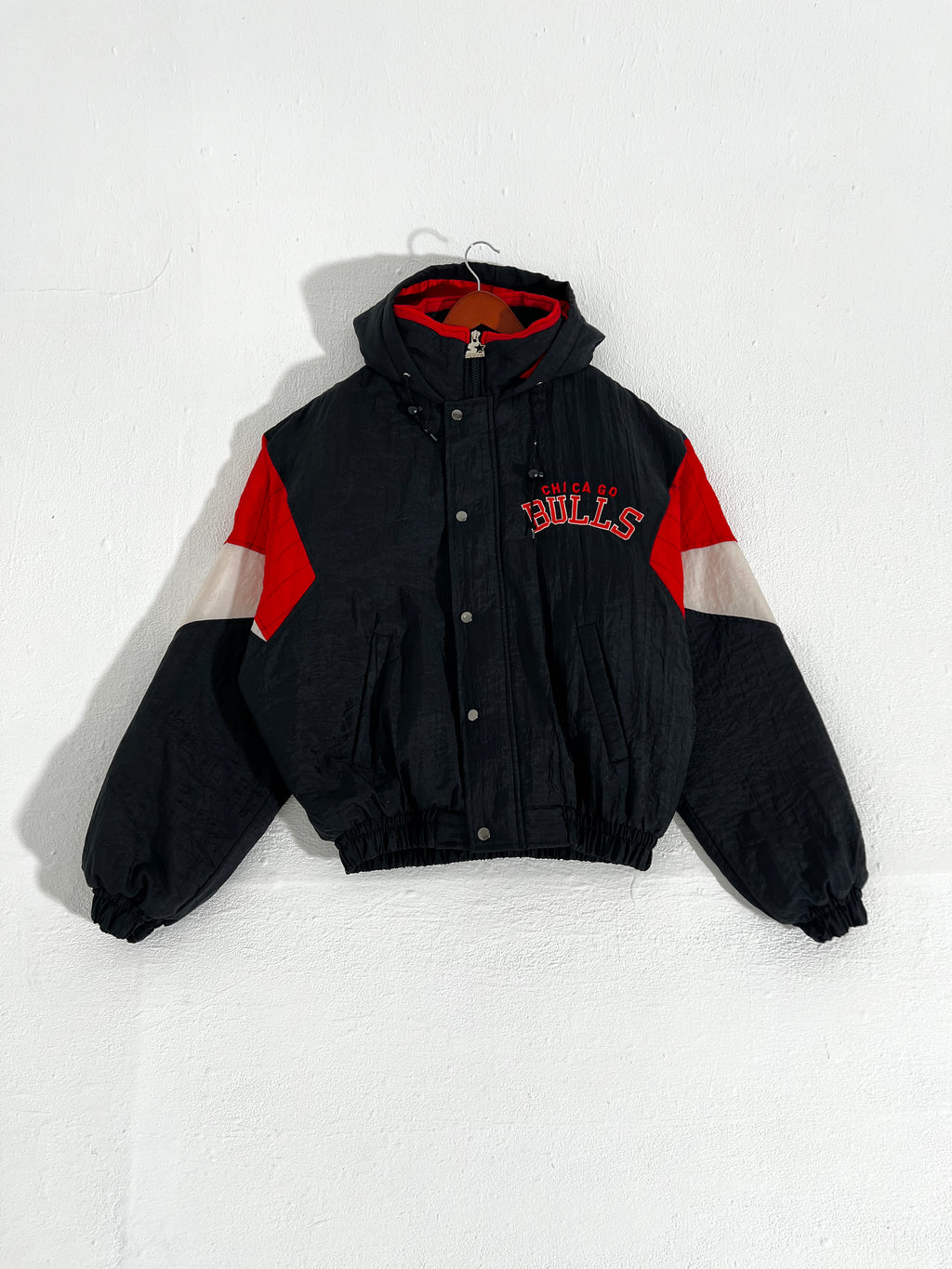 Vintage 1990's Chicago Bulls Starter Jacket Sz. M