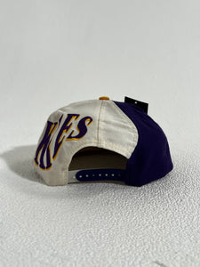 Vintage University of Washington Wave Snapback Hat