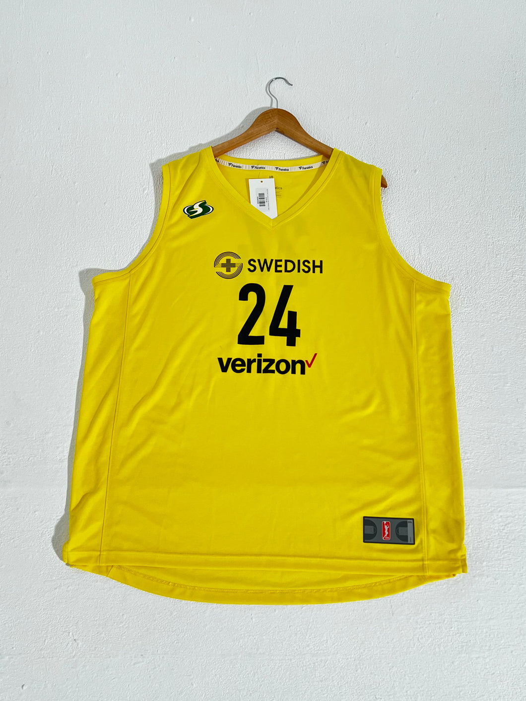 Seattle Storm Jewell Loyd #24 Basketball Jersey Sz. 2XL