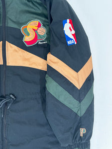 Vintage 1990s NBA Seattle SuperSonics Pro Player Puffer Jacket Sz. XL