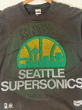 Vintage 1990's Seattle SuperSonics Halftone T-Shirt Sz. XL