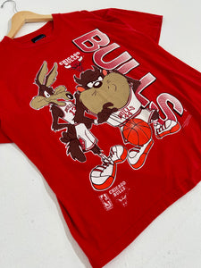 Vintage 1990's Chicago Bulls Looney Tunes T-Shirt Sz. L