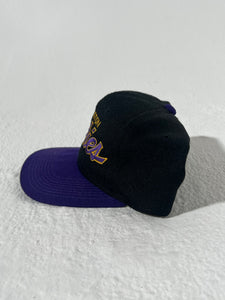 Vintage 1990's Washington Huskies UW Script Black Snapback Hat