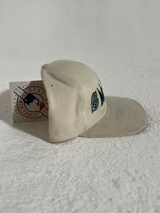 Vintage Seattle Mariners White Strapback Hat (NWT)