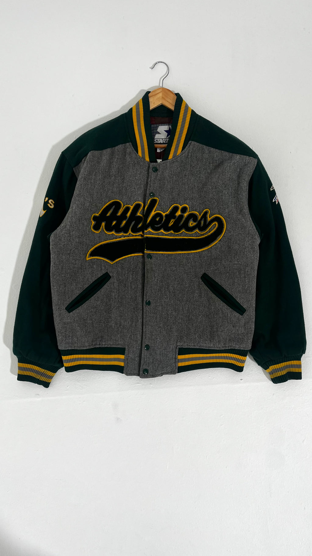 LRG-XL 90s Oakland A's Short Sleeve Starter Windbreaker Unisex | Vintage Green California MLB Zip Up Jacket