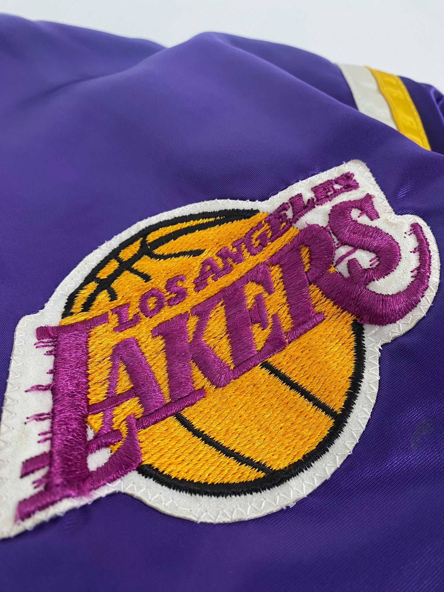 Vintage 1990's Purple Los Angeles Lakers Satin Starter Jacket Sz. XL