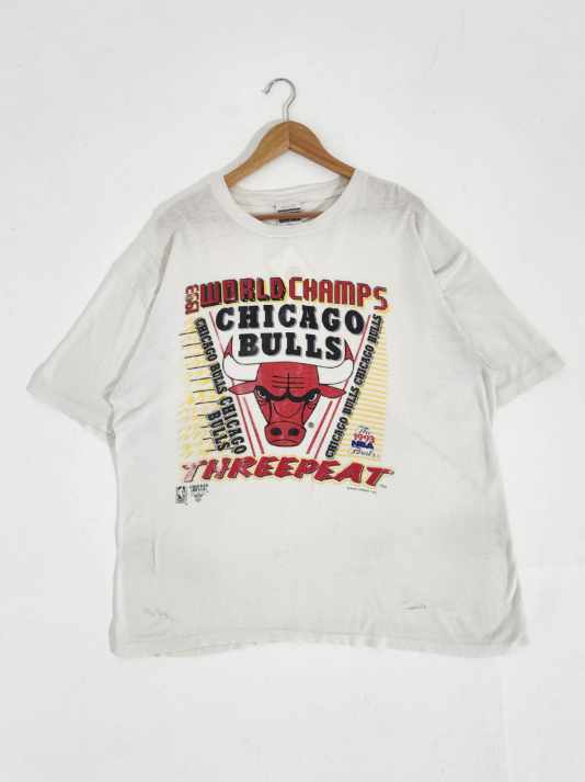 90s Chicago Bulls 3 Peat NBA Champs Glitter t-shirt Large - The