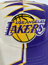 Vintage Los Angeles Lakers Starter Shockwave Hat