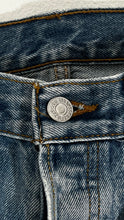 Vintage 1990's LEVI 501 Denim Jeans Sz. 34 x 36