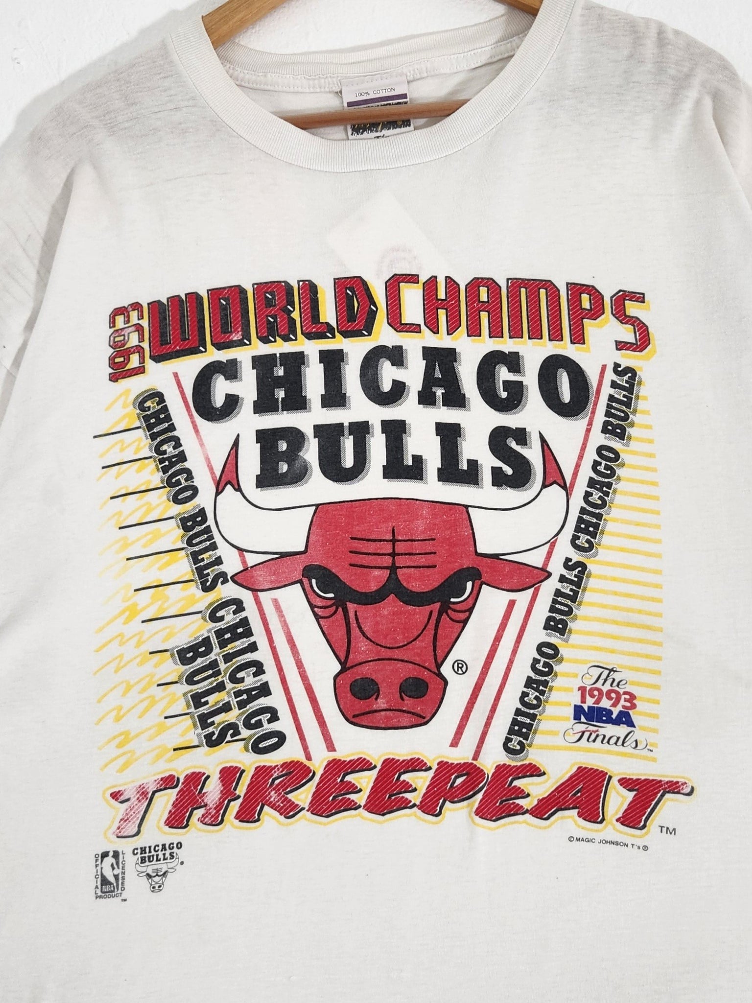 VTG 90s 1993 NBA Finals Chicago Bulls 3 Peat Champions Champs T Shirt Red  large