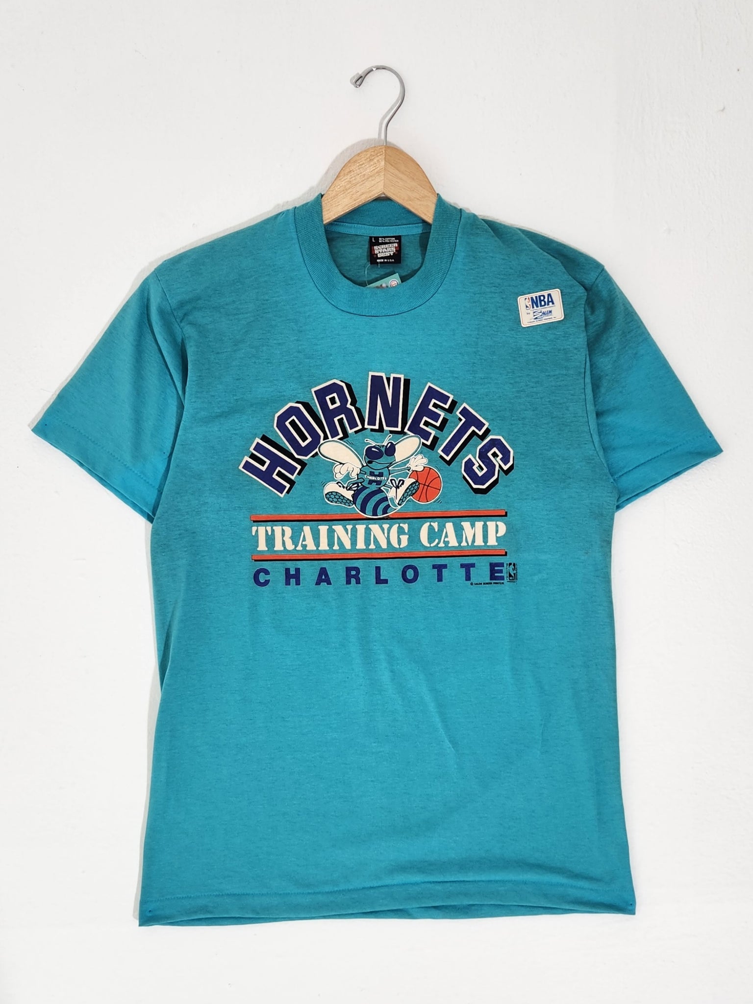 1990s NBA Charlotte Hornets Basketball Vintage Sweatshirt