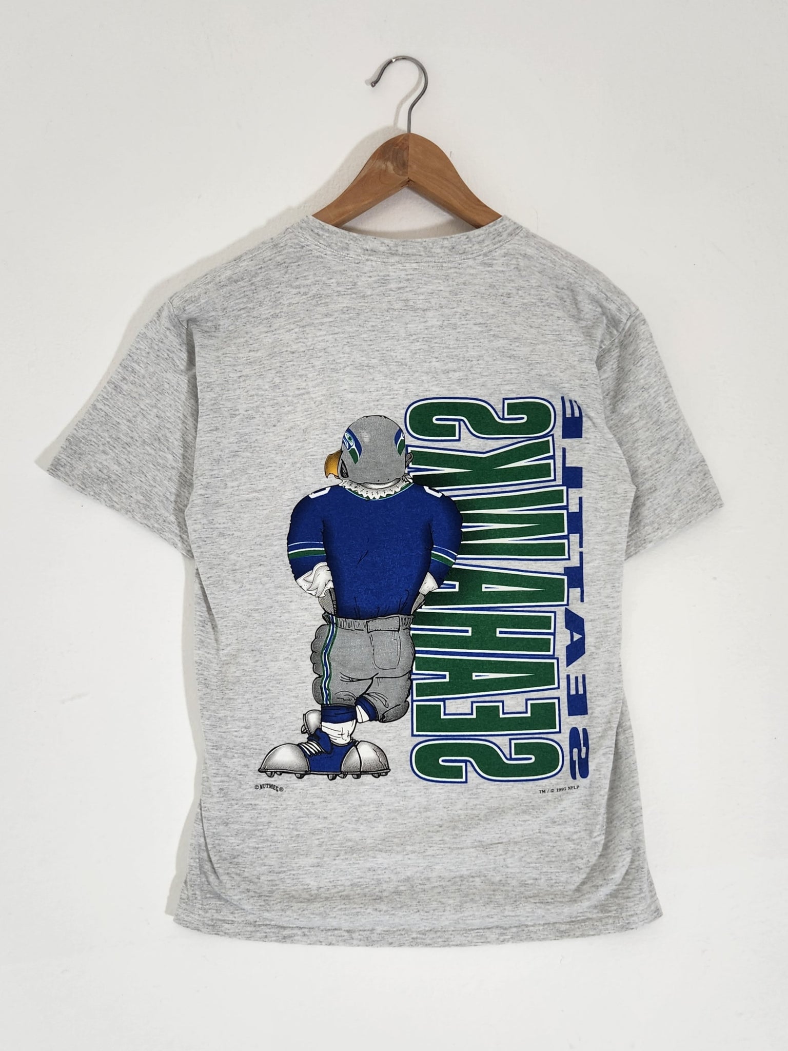 Vintage 1990s NFL Seattle Seahawks Nutmeg Character T-Shirt Sz. L