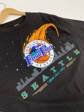 Vintage 1995 NCAA Basketball Final Four Seattle "Asteroid" T-Shirt Sz. XL