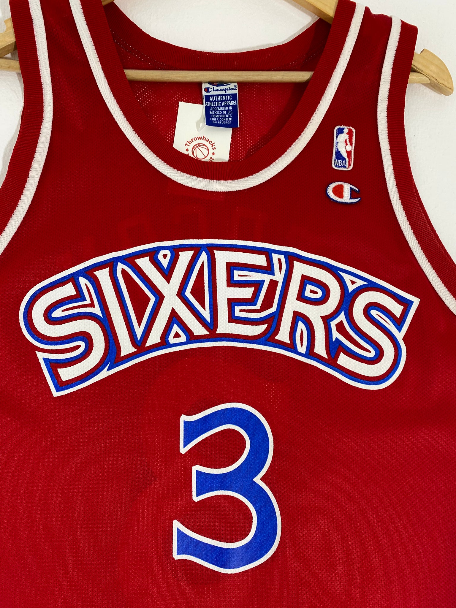 Throwback (XL) Allen Iverson Philadelphia 76ers Jersey for Sale in
