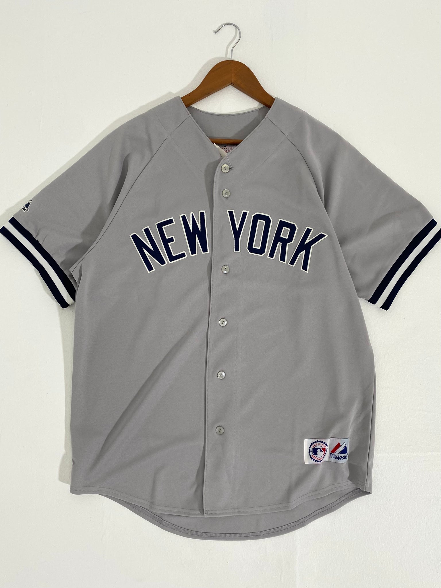 Majestic New York Yankees Stitched Baseball Jersey MLB Large Youth