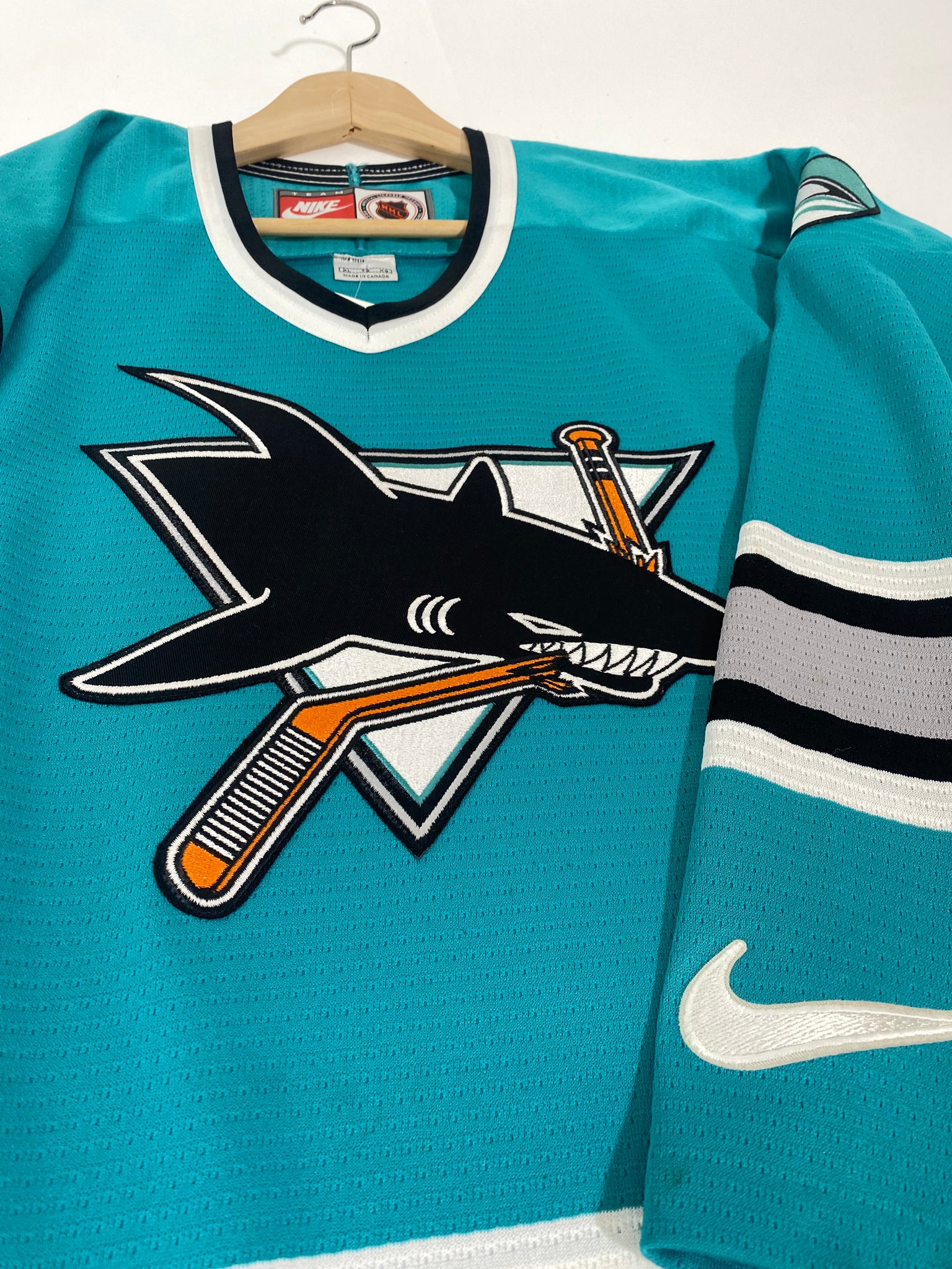 San Jose Sharks Mitchell & Ness Vintage Logo T-Shirt - Teal