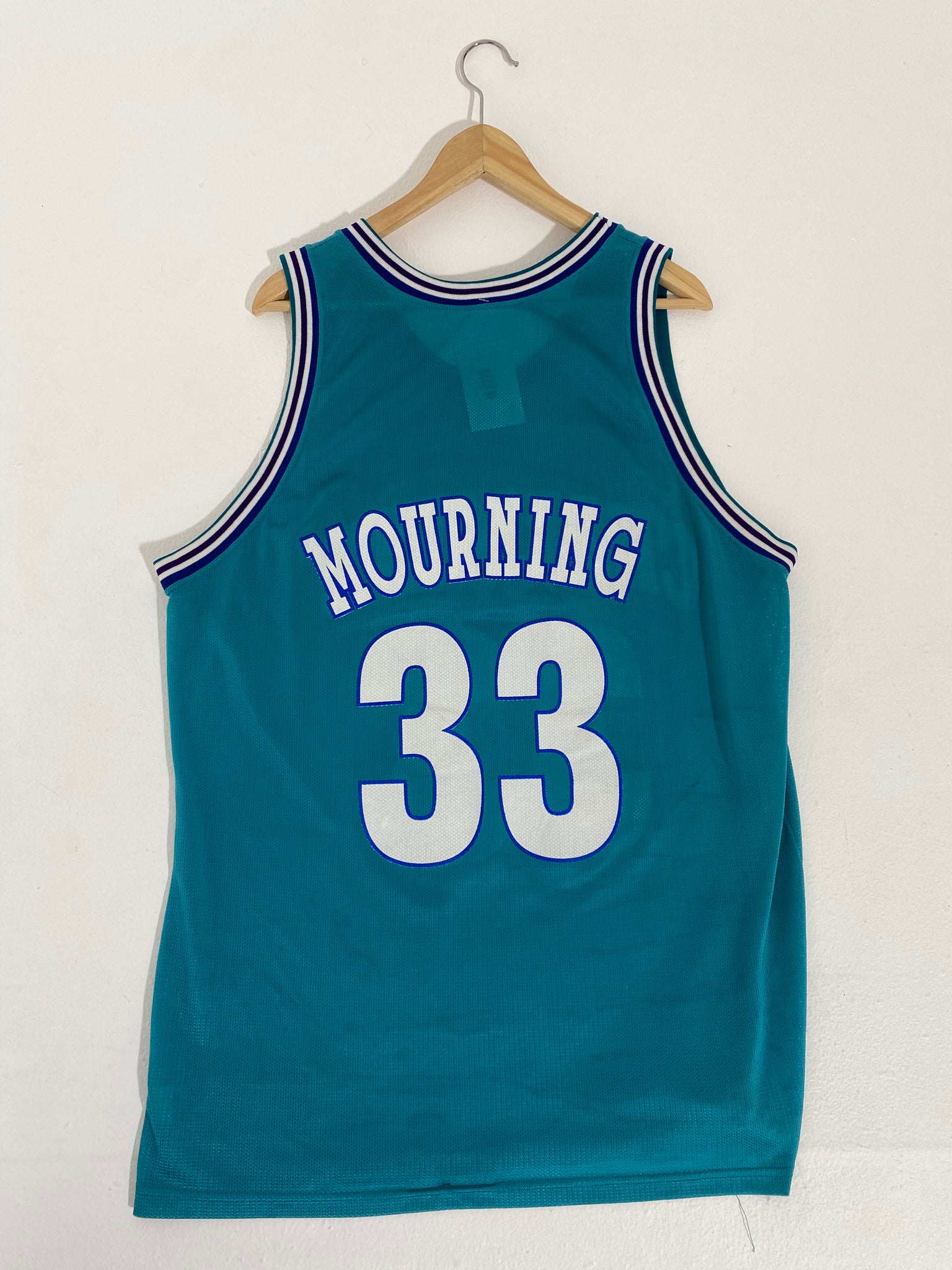 Vintage 1990's Charlotte Hornets 'Alonzo Mourning' CHAMPION Jersey Sz.