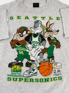 Vintage 1993 Seattle Super Sonics x Looney Tunes T-Shirt Sz. L