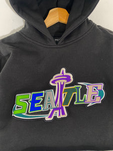 Maestro Women's Black "Rep Seattle" Extra Cropped Hoodie